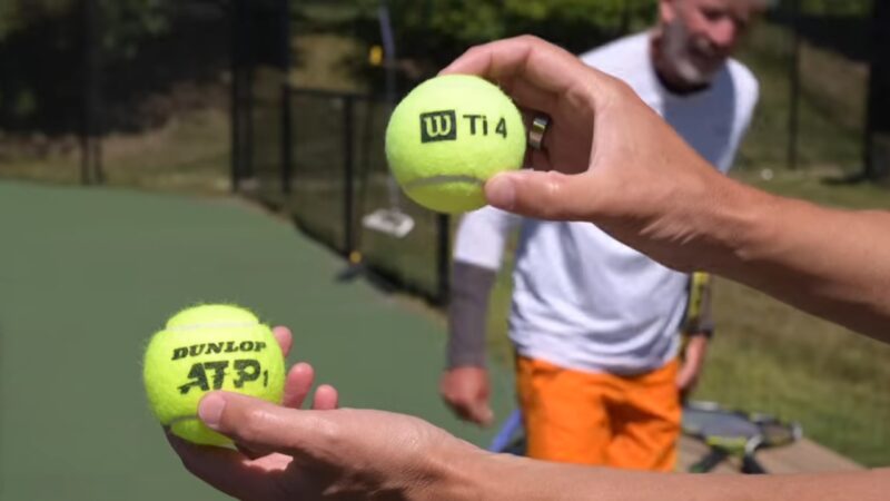How To Choose the Right Tennis Balls